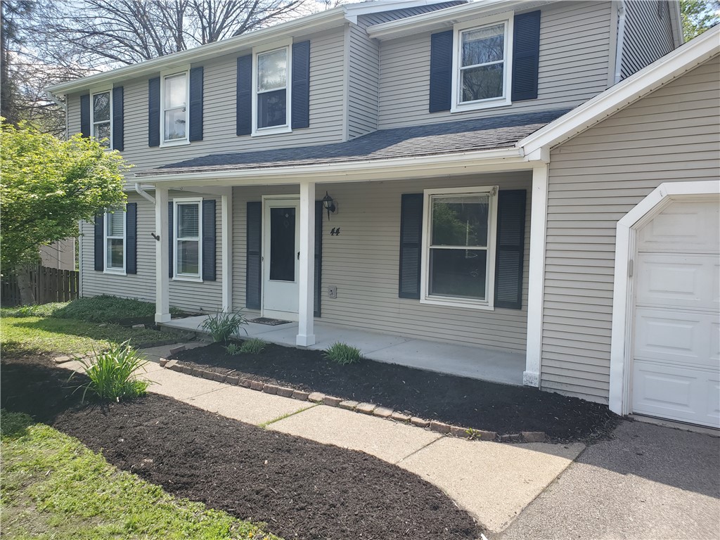44 Latchmere Drive Victor, NY 14564 - Photo 4 of 50 A PLEASANt ARRIVAL FOR GUESTS FROM A LANDSCAPED SI