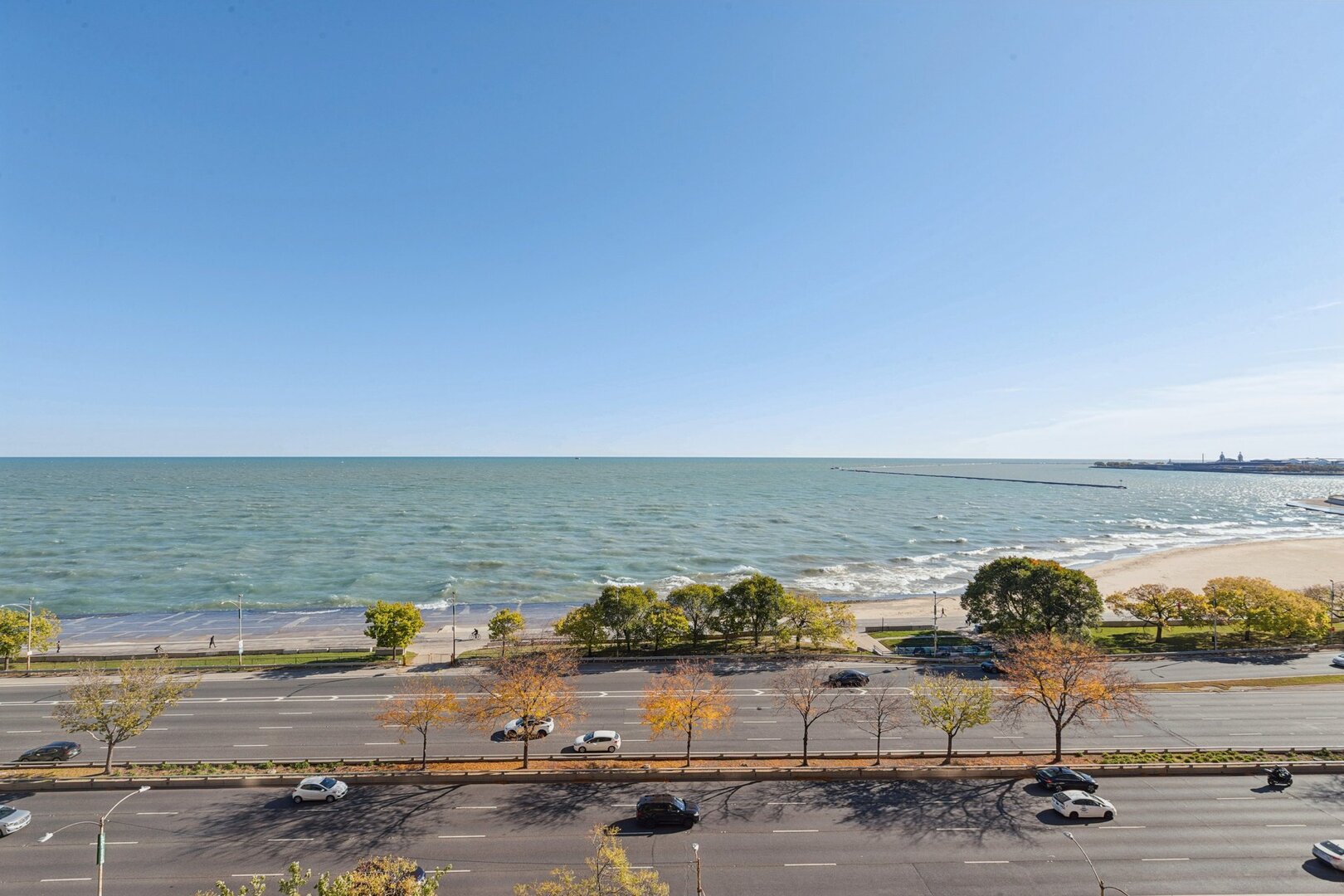 1212 North Lake Shore Drive, Unit 10CS Chicago, IL 60610 - Photo 40 of 65 a view of an ocean and beach