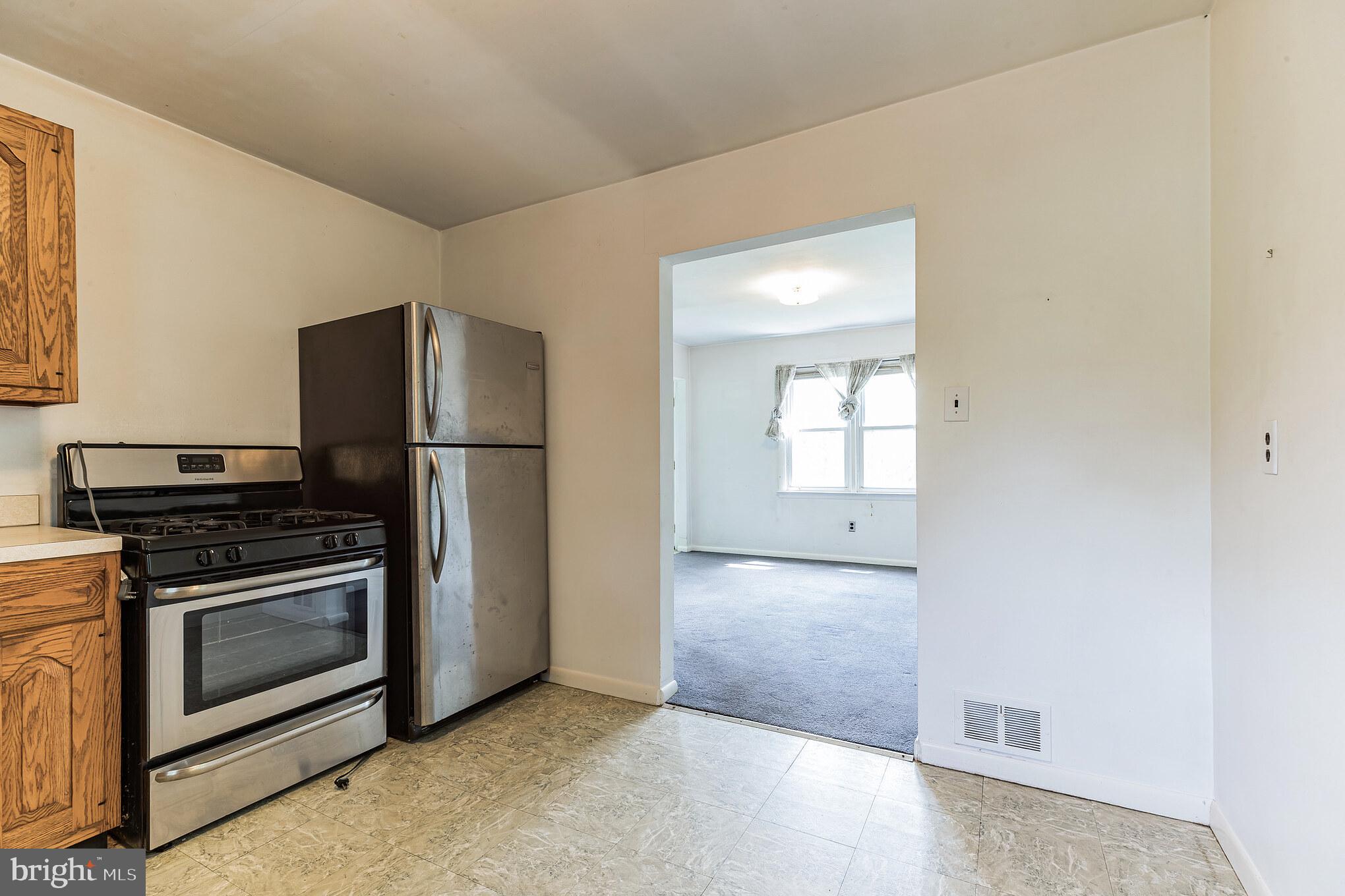 468 Locust Grove Road West Chester, PA 19382 - Photo 6 of 35 Gallery Image 6