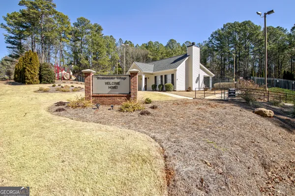$619,000 | 50 Lyndhurst Way, Sharpsburg, GA 30277