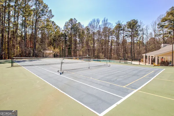 $619,000 | 50 Lyndhurst Way, Sharpsburg, GA 30277