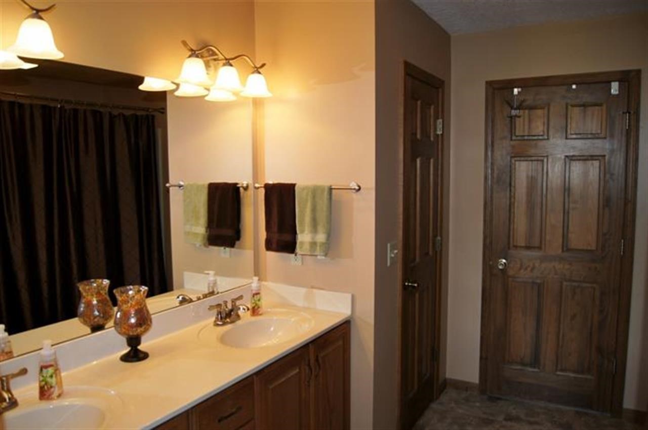 3506 East Pierceton Road Warsaw, IN 46580 - Photo 8 of 24 Gallery Image 8