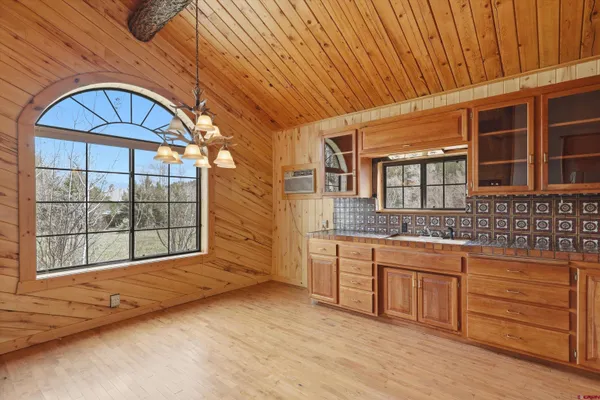 a view of a storage & utility room