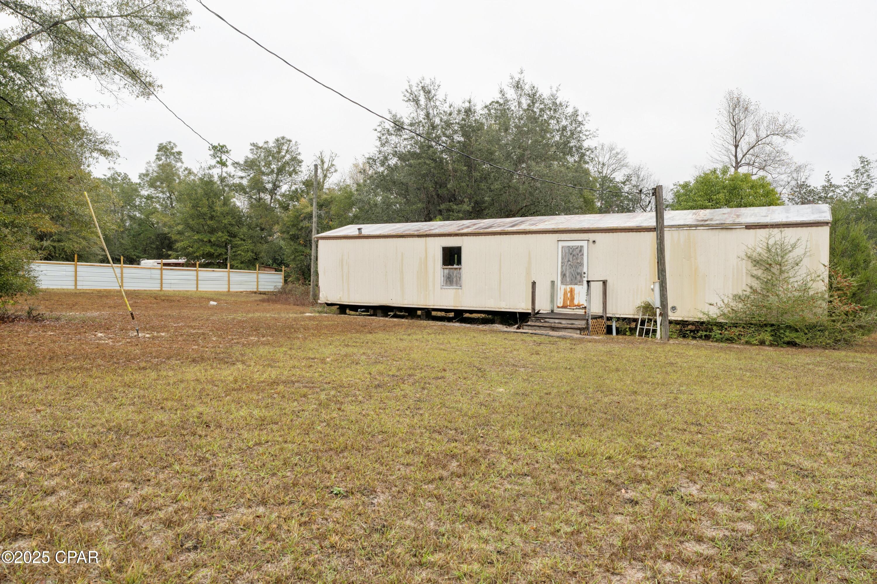 214 Lakepoint Road Alford, FL 32420 - Photo 33 of 39