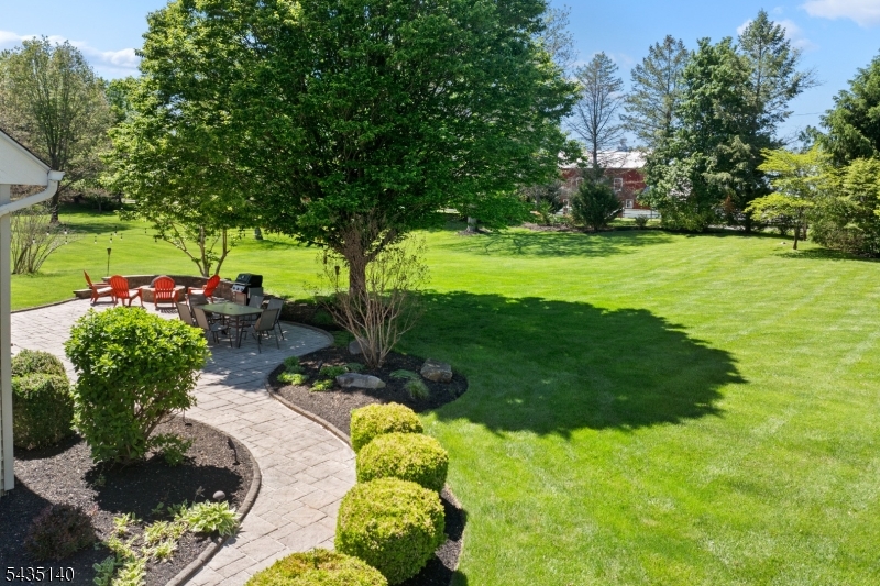 4 Hastings Road Belle Mead, NJ 08502 - Photo 37 of 46
