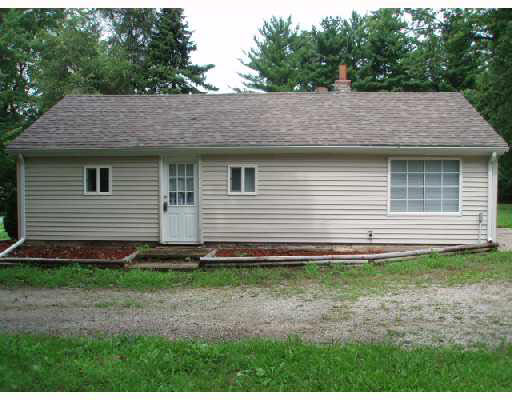 51982 Hazel Road Granger, IN 46530 - Photo 7 of 8 Gallery Image 7