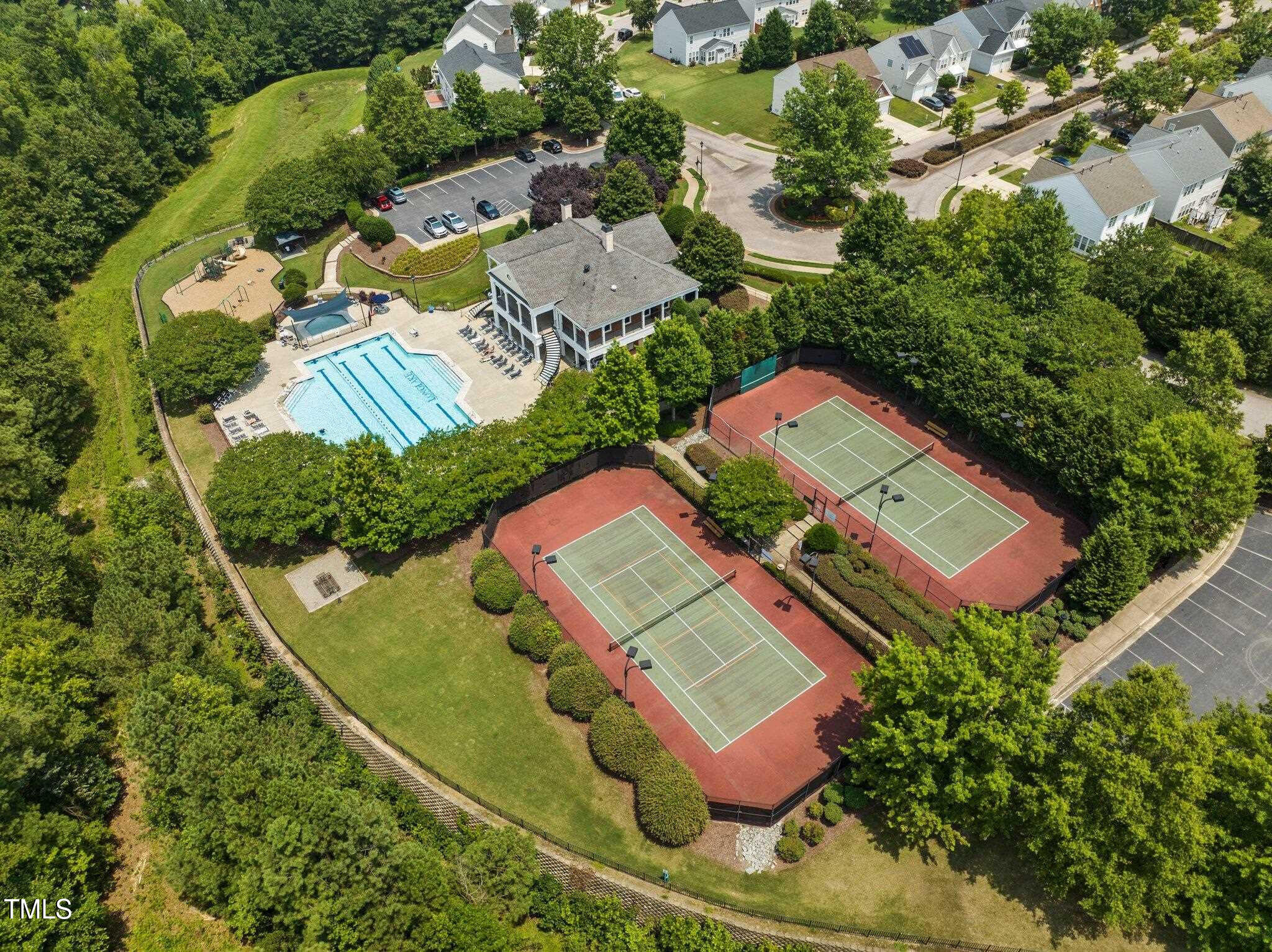 8123 Rhiannon Road Raleigh, NC 27613 - Photo 44 of 47 Long Lake Amenities