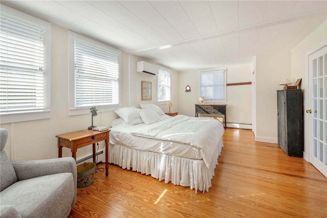 37 Conanicut Road Narragansett, RI 02882 - Photo 20 of 48 Primary Bedroom