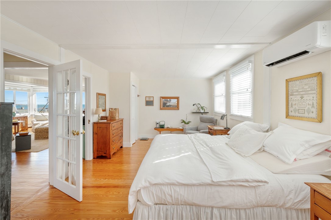 37 Conanicut Road Narragansett, RI 02882 - Photo 21 of 48