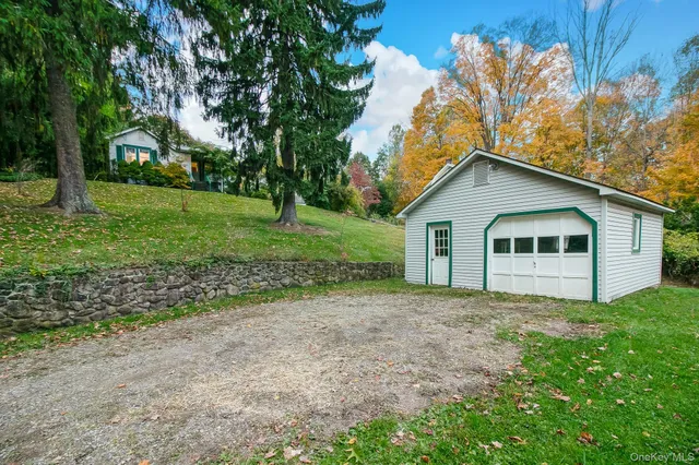 $729,000 | 23 South Airmont Road, Suffern, NY 10901