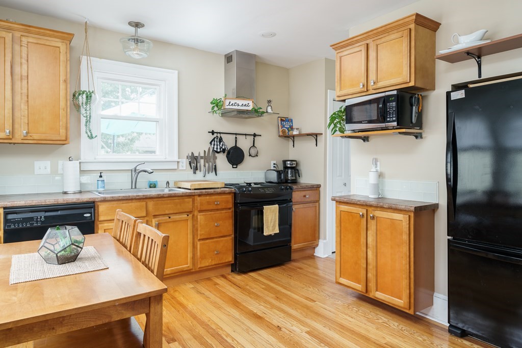 14 Derryfield Avenue Springfield, MA 01118 - Photo 27 of 42 Gallery Image 27