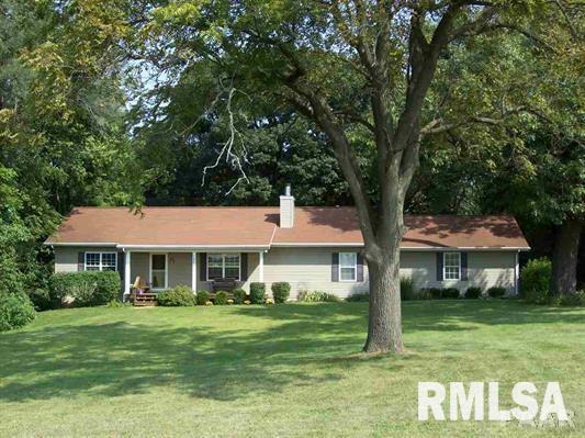 16526 VFW Road Pekin, IL 61554 - Photo 2 of 36