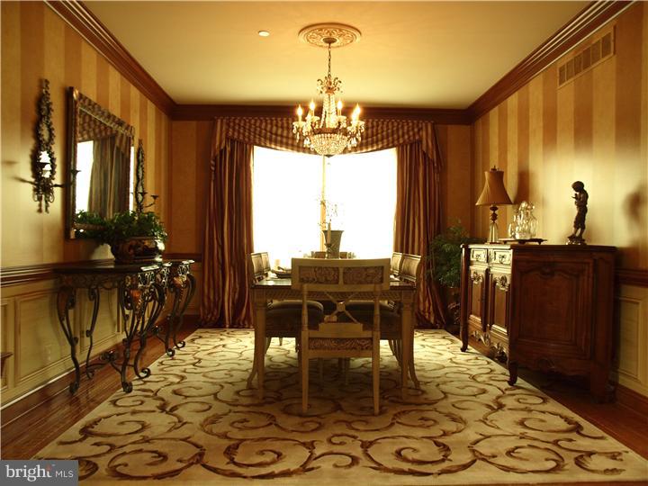 228 North Highland Road Springfield, PA 19064 - Photo 10 of 25 Dining Room