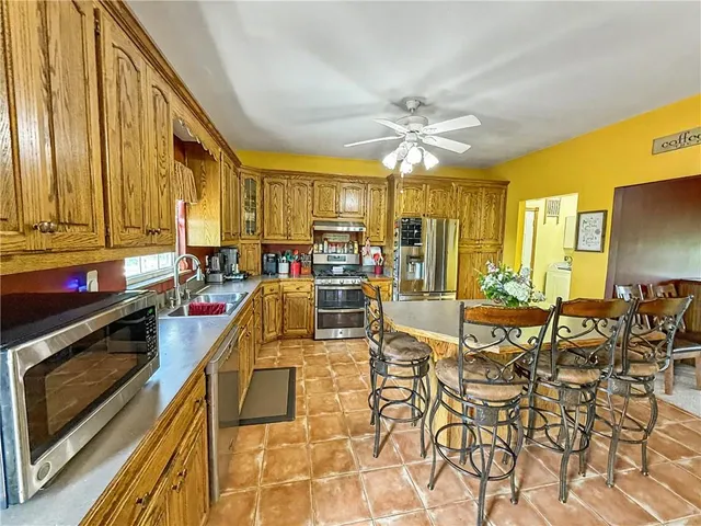 $450,000 | 24752 200th Street, Maryville, MO 64468