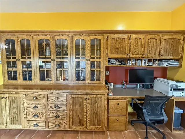 $450,000 | 24752 200th Street, Maryville, MO 64468