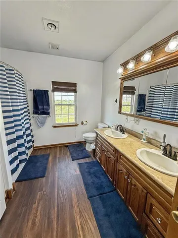 $450,000 | 24752 200th Street, Maryville, MO 64468