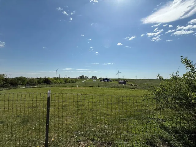 $450,000 | 24752 200th Street, Maryville, MO 64468