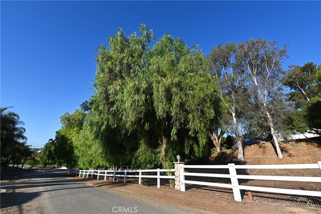 17371 Mockingbird Canyon Road Riverside, CA 92504 - Photo 72 of 73