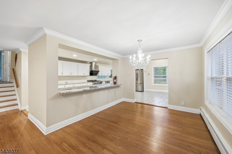 47 Crossbrook Road Livingston, NJ 07039 - Photo 8 of 35