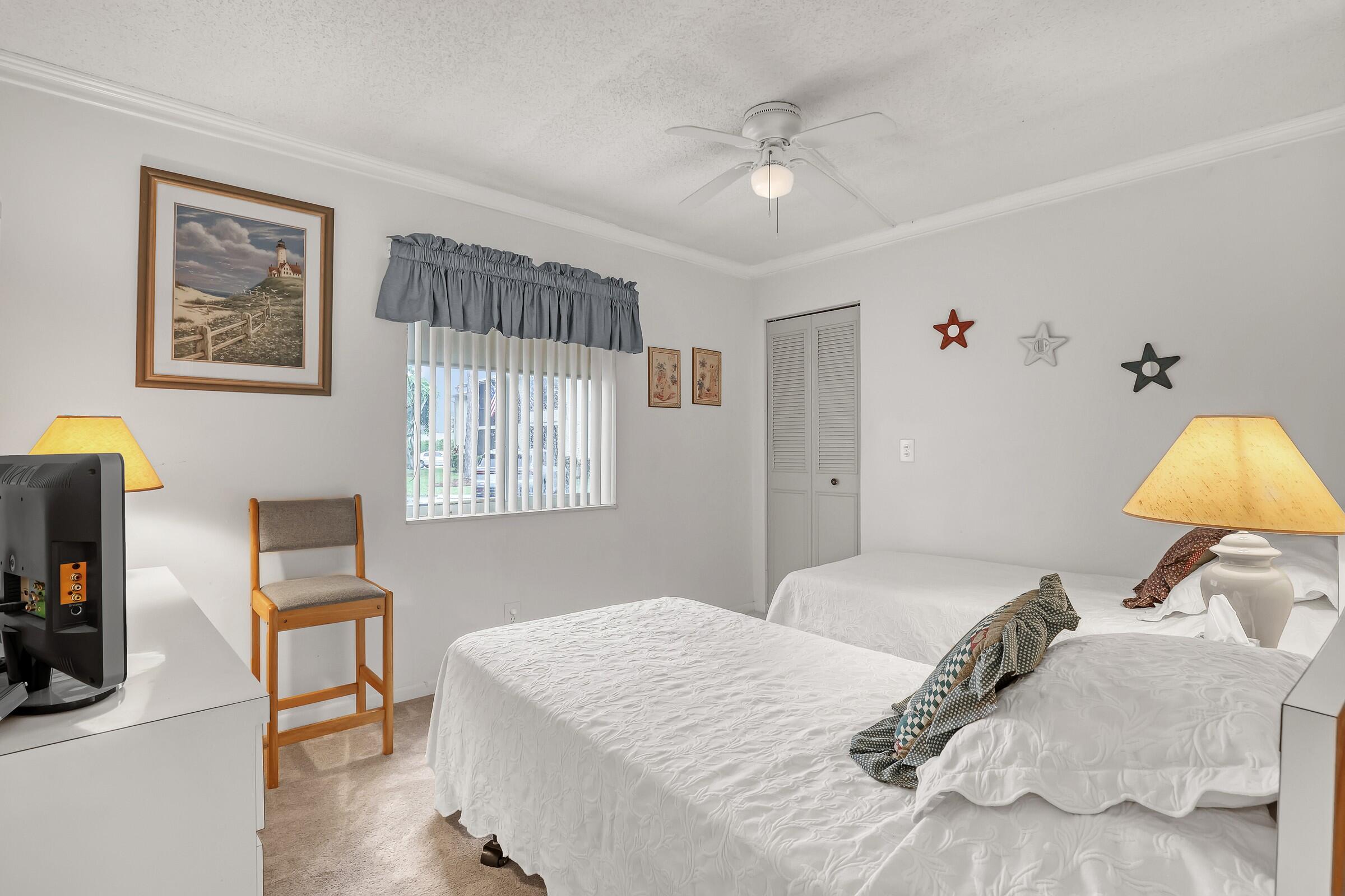 337 Pine Ridge Circle, Unit A1 Greenacres, FL 33463 - Photo 21 of 40 Image00020