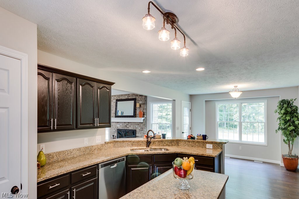 7660 Callow Road Painesville, OH 44077 - Photo 12 of 35