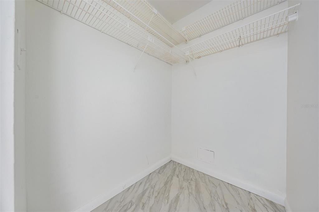 2292 Oak Neck Road, Unit A Clearwater, FL 33763 - Photo 21 of 37 a view of a small space