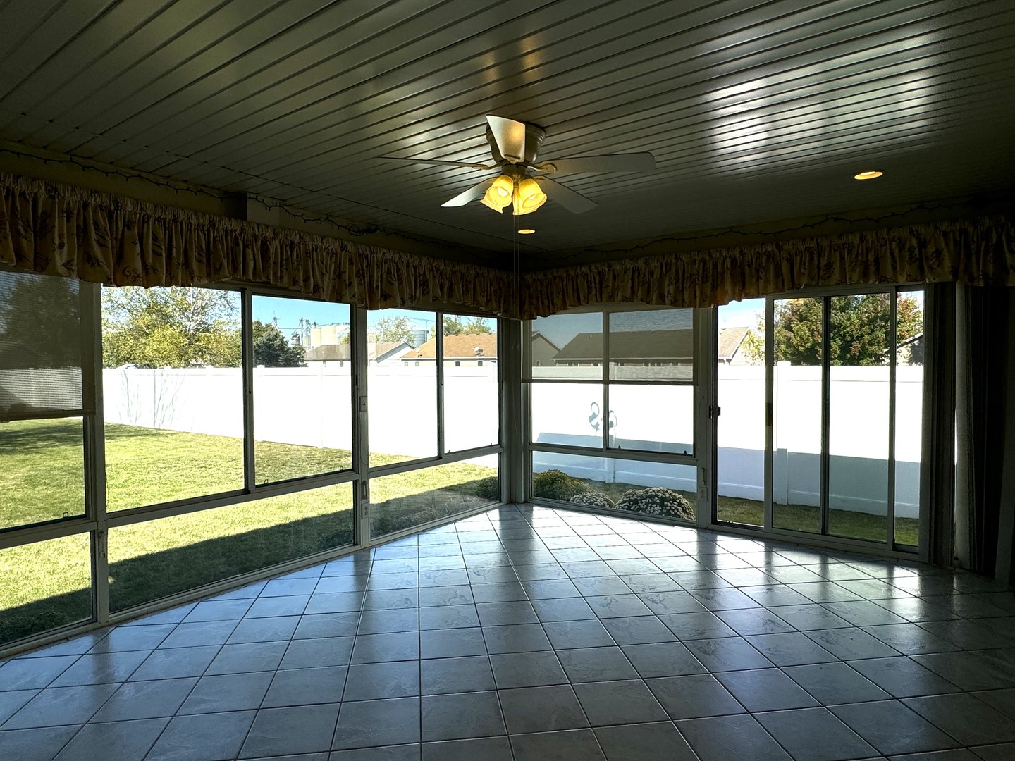 453 East Kay Street Herscher, IL 60941 - Photo 35 of 54 a view of an entryway with a ceiling fan