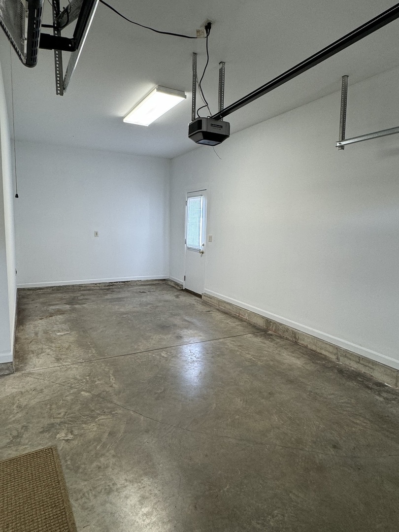 453 East Kay Street Herscher, IL 60941 - Photo 48 of 54 a view of a room with a ceiling fan and a ceiling fan