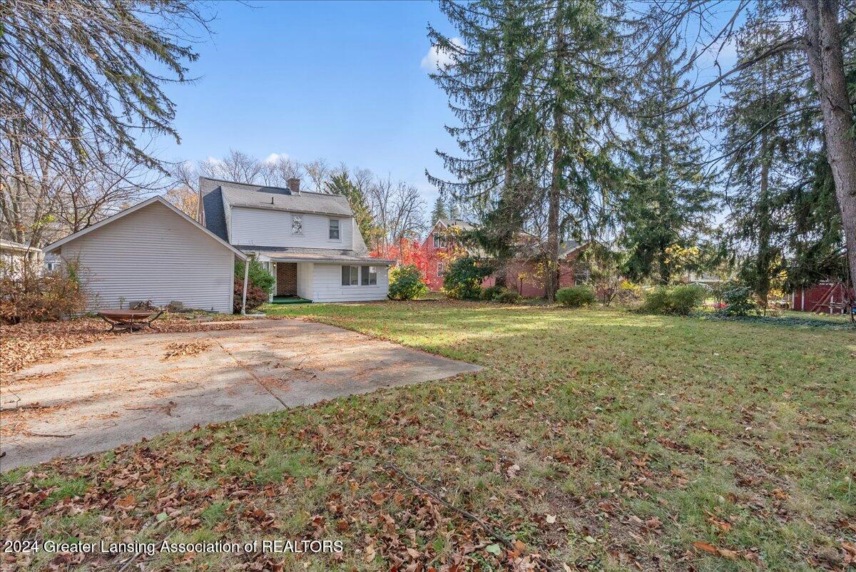 733 Bretton Road Lansing, MI 48917 - Photo 29 of 39 24-Media Jett - 10