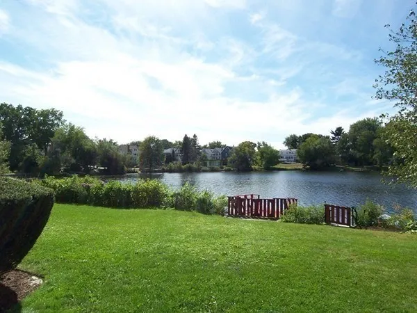 $2,150 | 20 Hamilton Road, Unit 101, Arlington, MA 02474