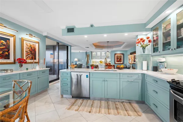 $2,295,000 | 19670 South Beach Road, Unit PHA4, Tequesta, FL 33469