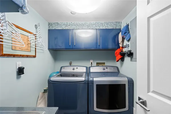 $2,295,000 | 19670 South Beach Road, Unit PHA4, Tequesta, FL 33469