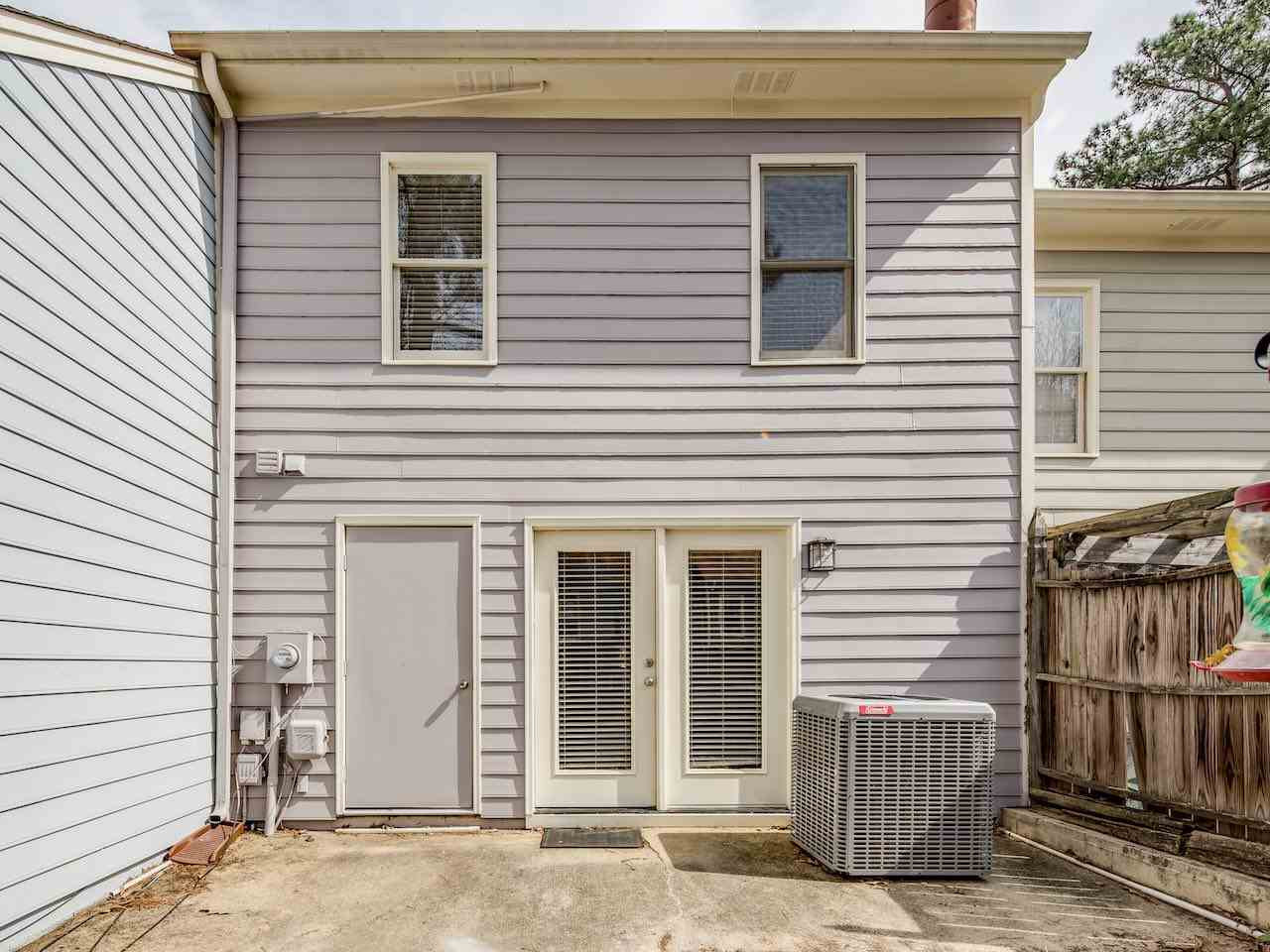 5611 Split Oak Way Raleigh, NC 27609 - Photo 10 of 11 Photo 10