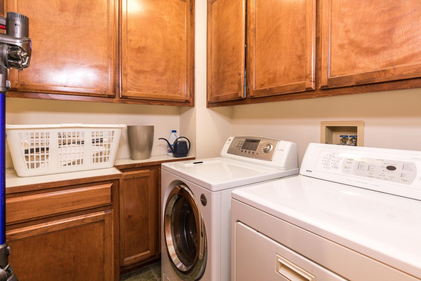 670 Mountain View Road Santa Cruz, CA 95065 - Photo 15 of 51 Gallery Image 15