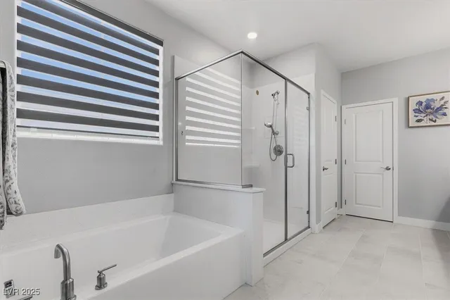 $767,990 | 433 Canary Song Drive, Henderson, NV 89011