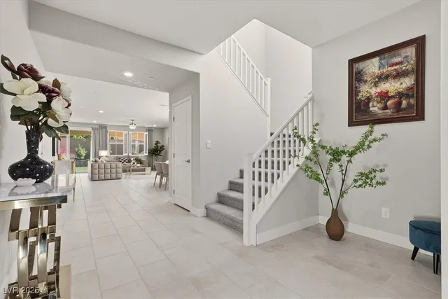 $767,990 | 433 Canary Song Drive, Henderson, NV 89011