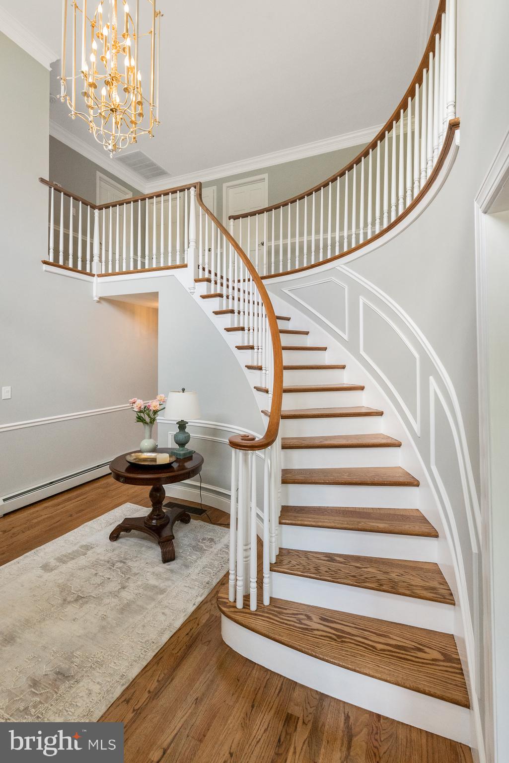 3280 Heebner Road Collegeville, PA 19426 - Photo 4 of 31 Two story foyer with curved staircase