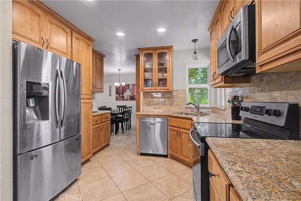 2761 Lexington Avenue Merced, CA 95340 - Photo 7 of 22