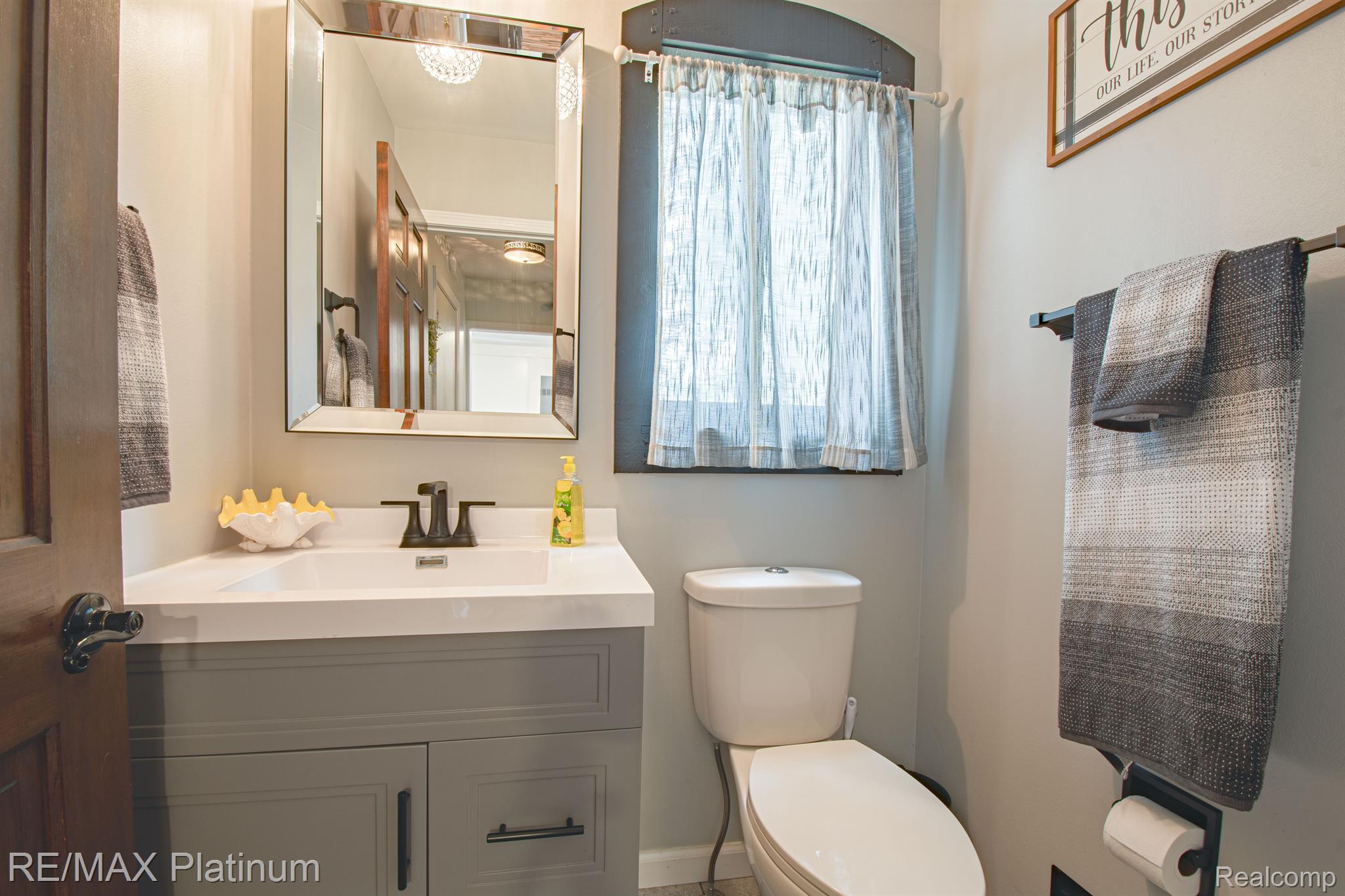 13503 Fenton Road Fenton, MI 48430 - Photo 26 of 54 Gallery Image 26