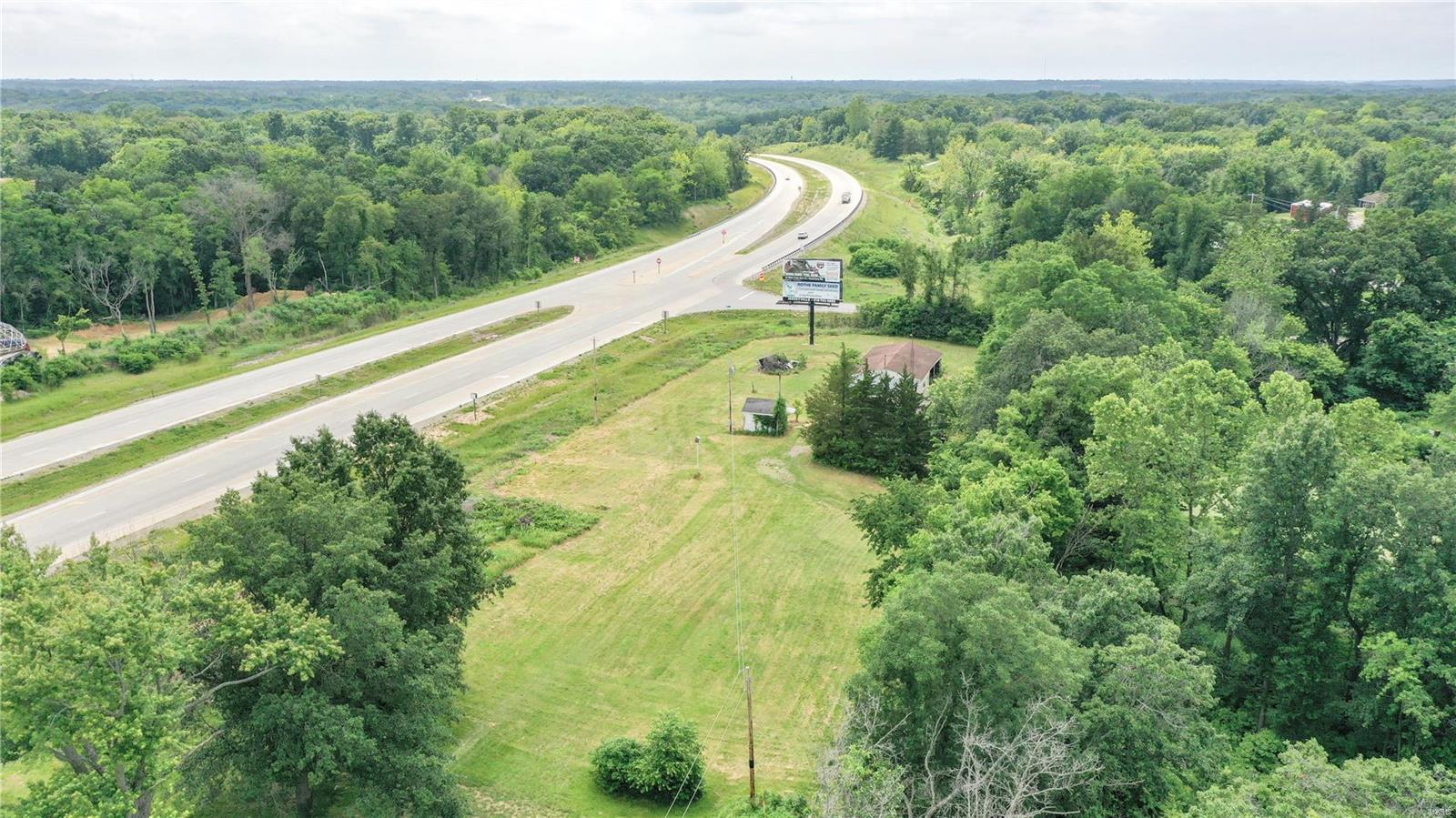 29298 Burch Road Jerseyville, IL 62052 - Photo 1 of 30 Gallery Image 1