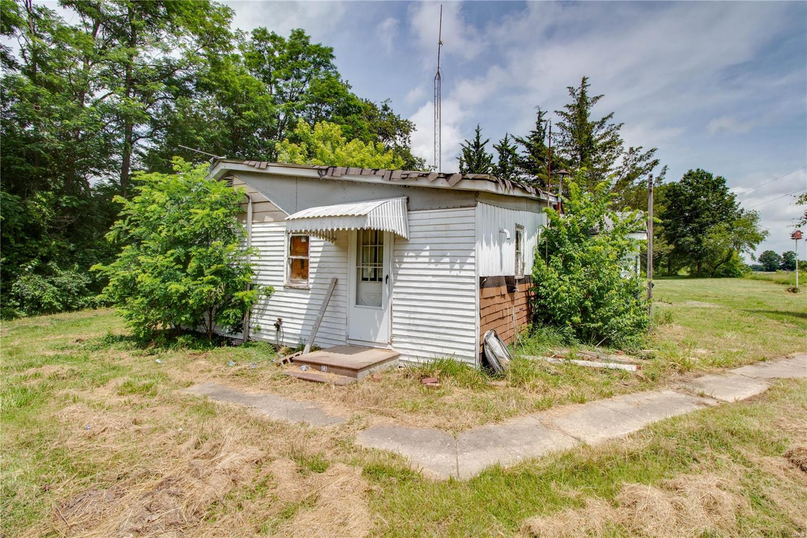 29298 Burch Road Jerseyville, IL 62052 - Photo 13 of 30 Gallery Image 13