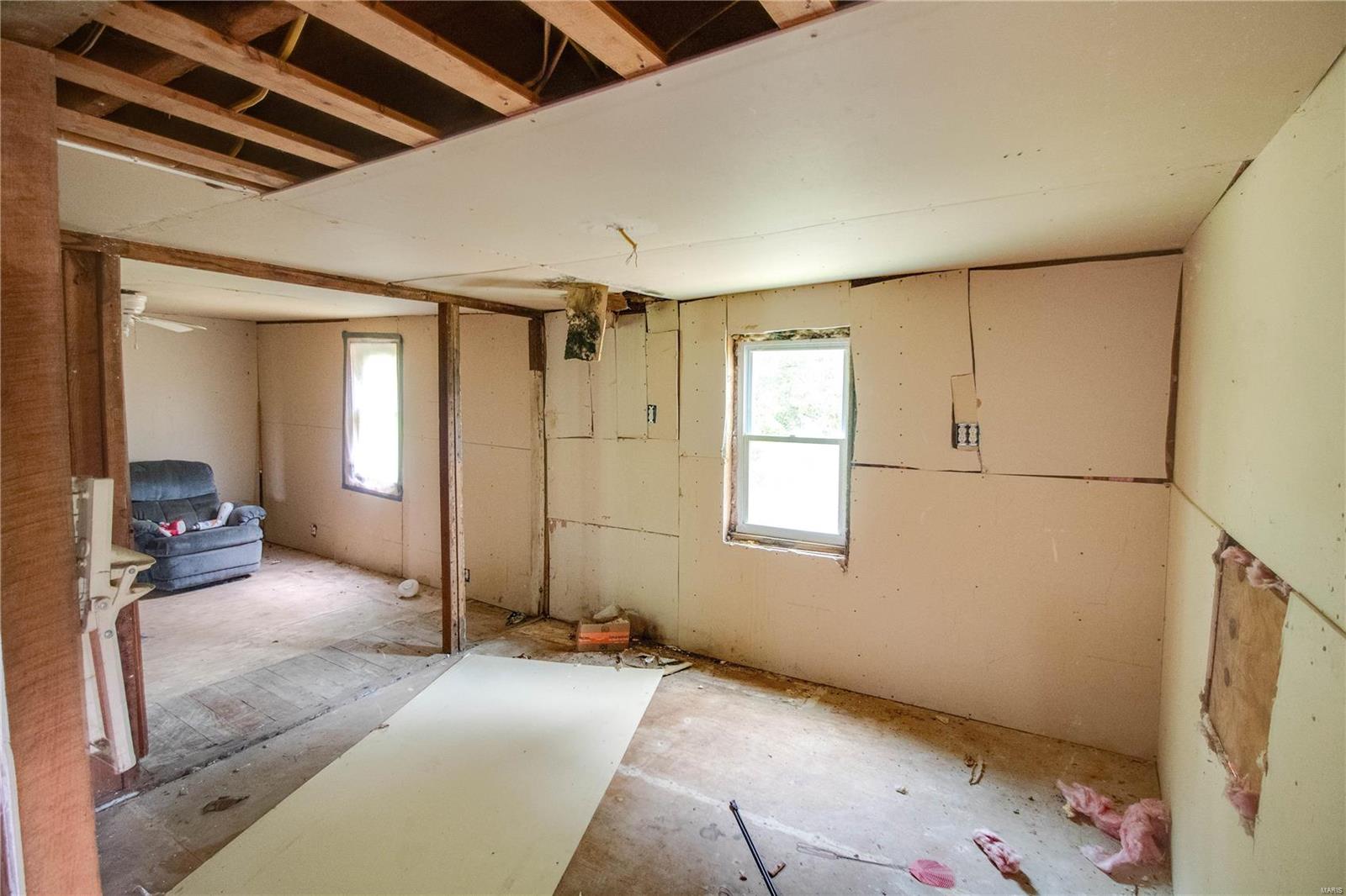 29298 Burch Road Jerseyville, IL 62052 - Photo 16 of 30 Gallery Image 16