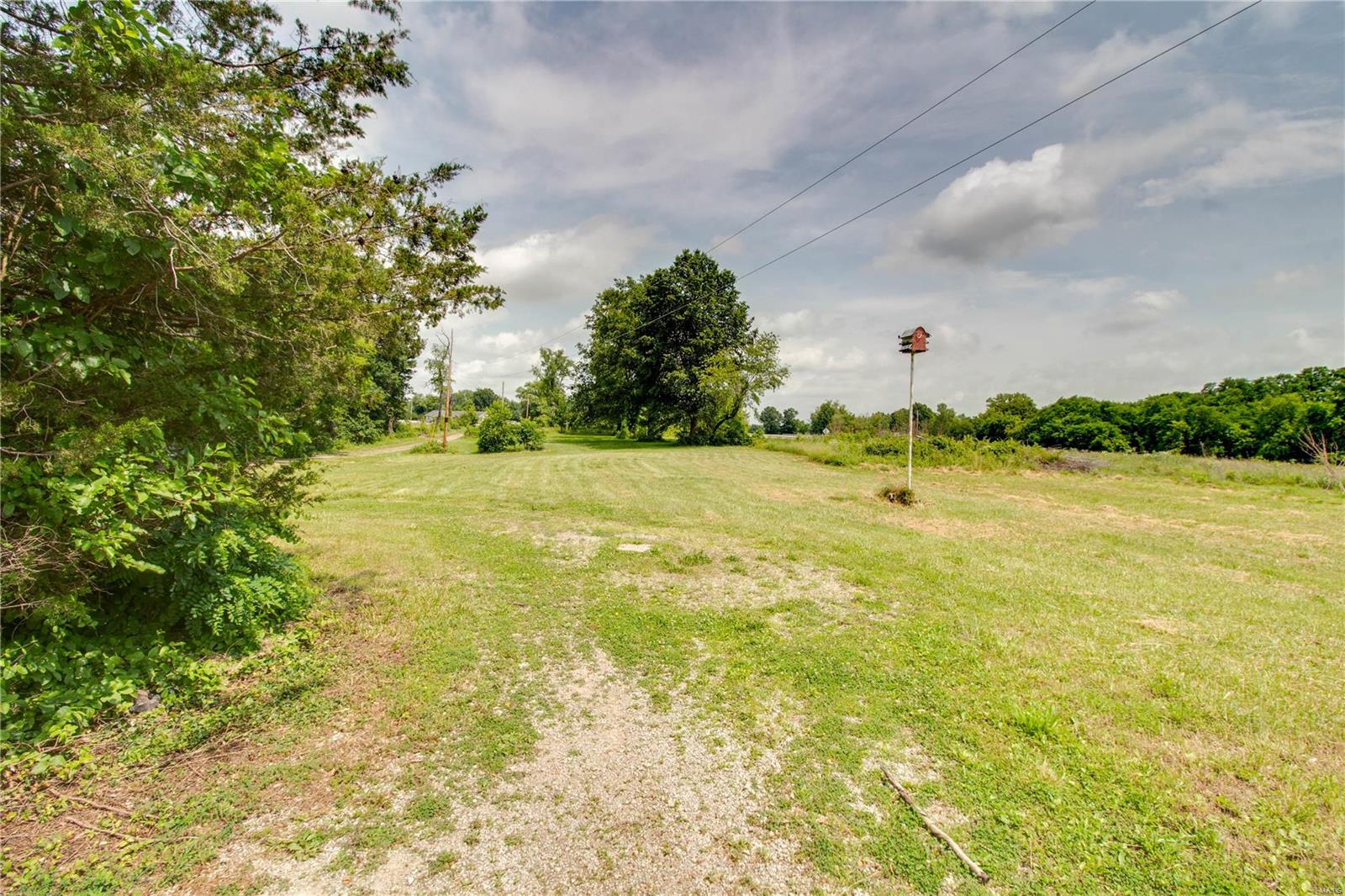 29298 Burch Road Jerseyville, IL 62052 - Photo 24 of 30 Gallery Image 24