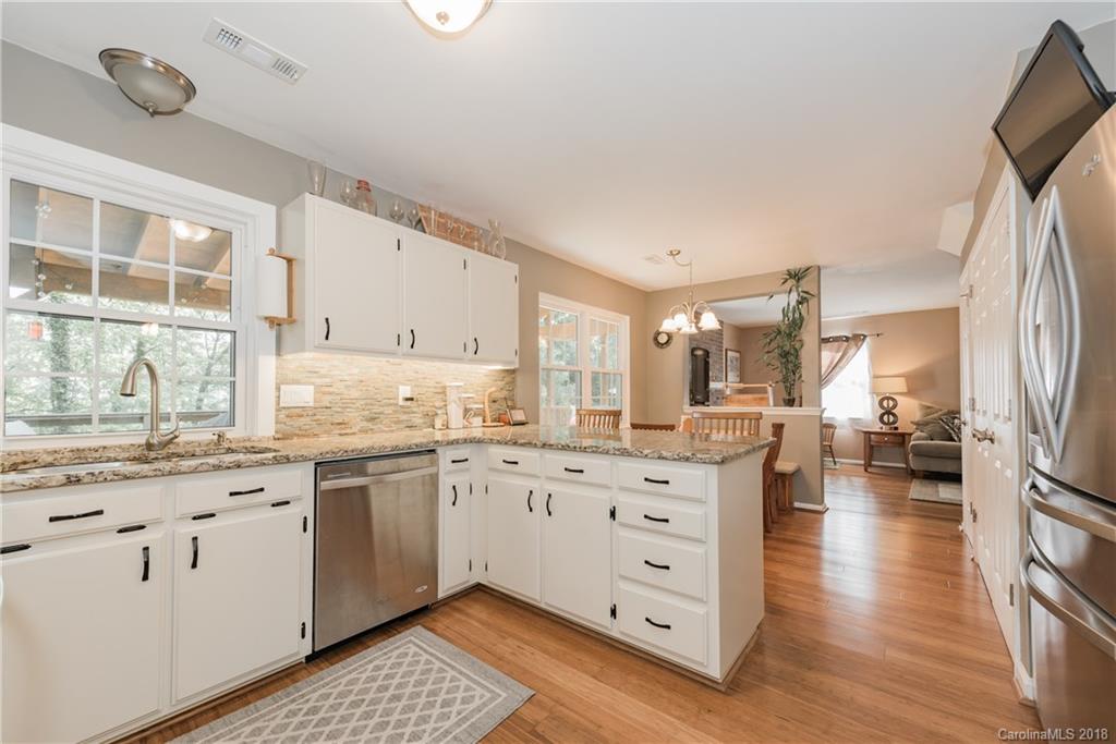 2342 Castlecomer Drive, Unit 48 Charlotte, NC 28262 - Photo 12 of 31