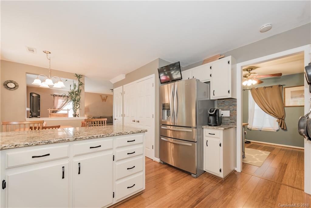 2342 Castlecomer Drive, Unit 48 Charlotte, NC 28262 - Photo 13 of 31