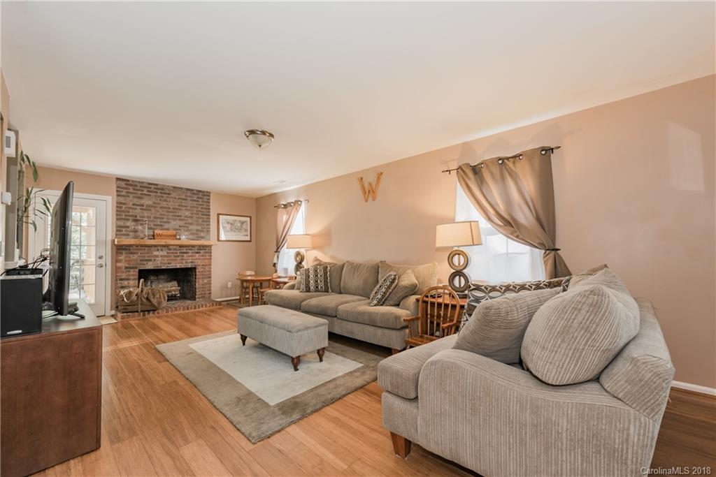 2342 Castlecomer Drive, Unit 48 Charlotte, NC 28262 - Photo 4 of 31