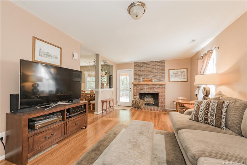 2342 Castlecomer Drive, Unit 48 Charlotte, NC 28262 - Photo 7 of 31