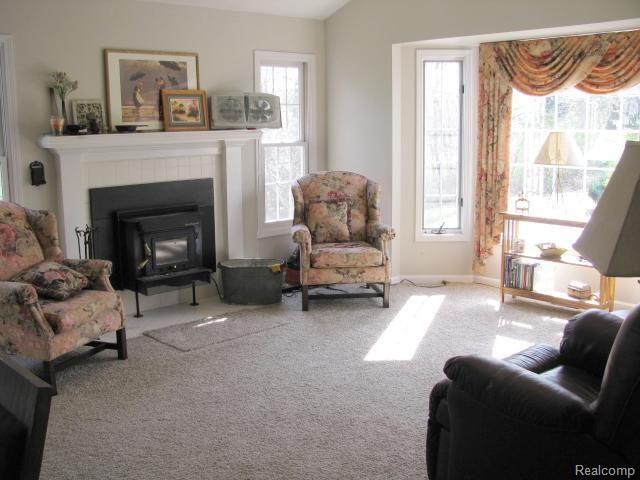 69736 Henry Ross Drive Romeo, MI 48065 - Photo 8 of 25 Henry Ross #8 Living Room