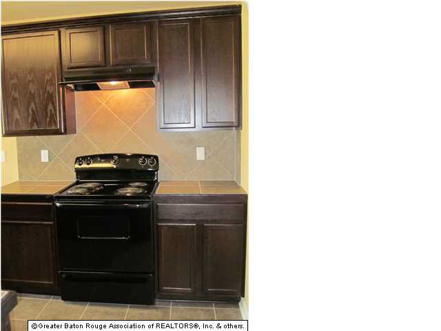 9393 Lockhart Road Denham Springs, LA 70726 - Photo 4 of 14 Gallery Image 4