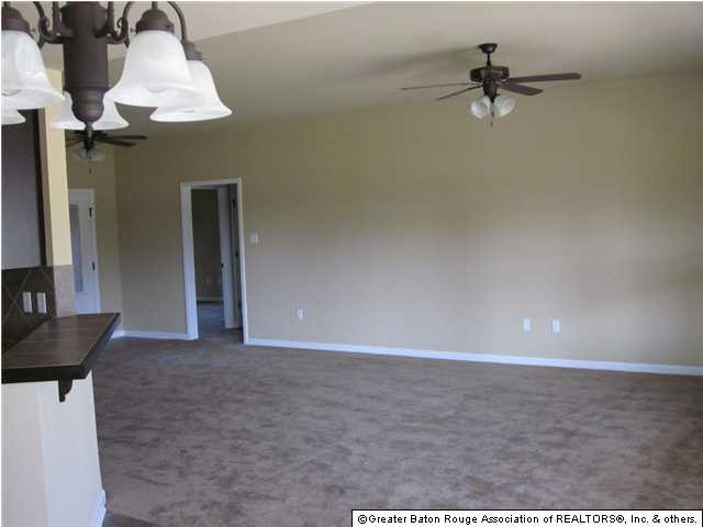 9393 Lockhart Road Denham Springs, LA 70726 - Photo 6 of 14 Gallery Image 6